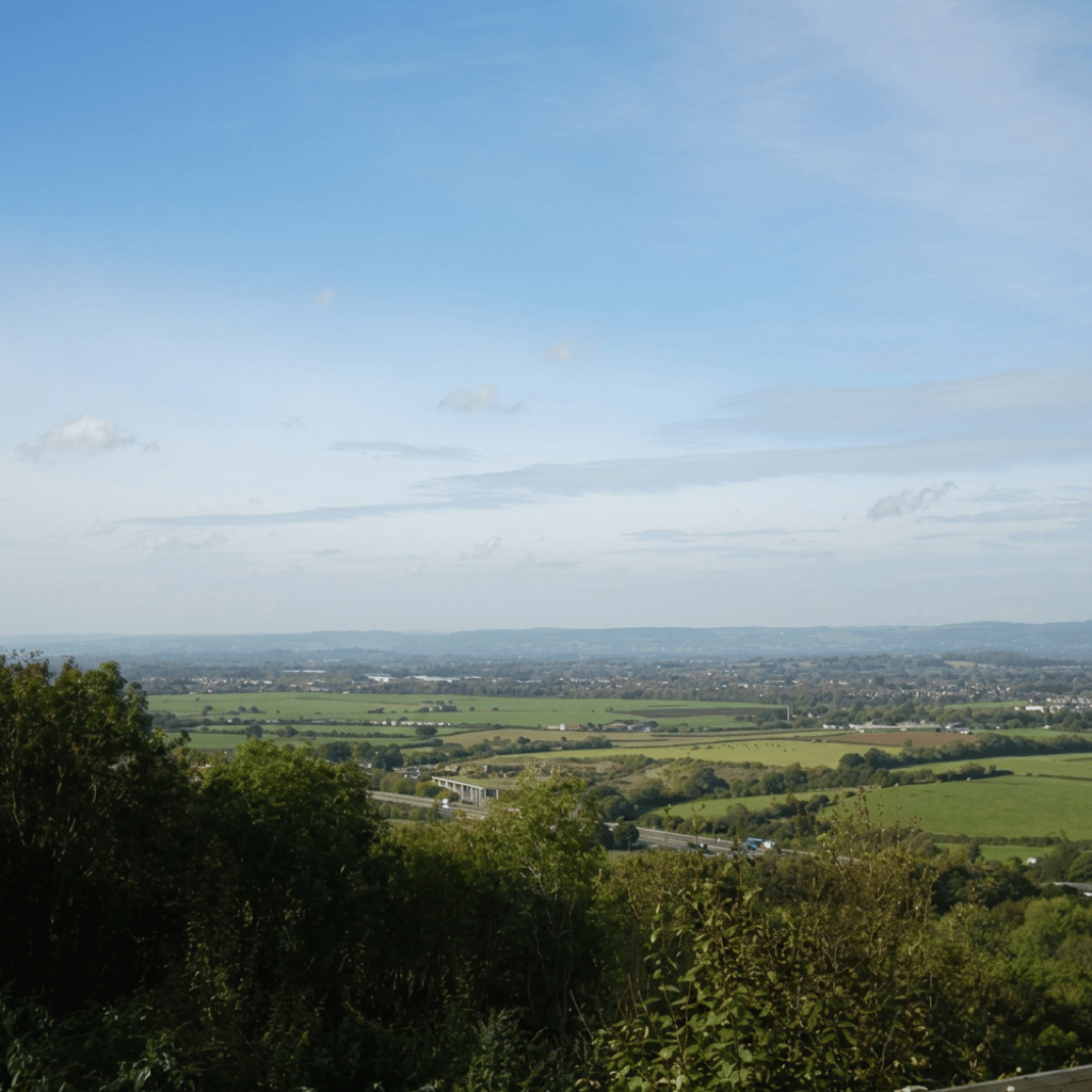 http://stunning%20elevated%20view%20across%20the%20severn%20vale%20from%20hatton%20court